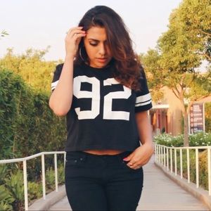 Tops - Cropped '92 tee Tops - Cropped '92 tee
